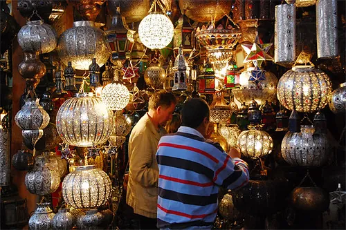 Callejón del zoco de Marrakech