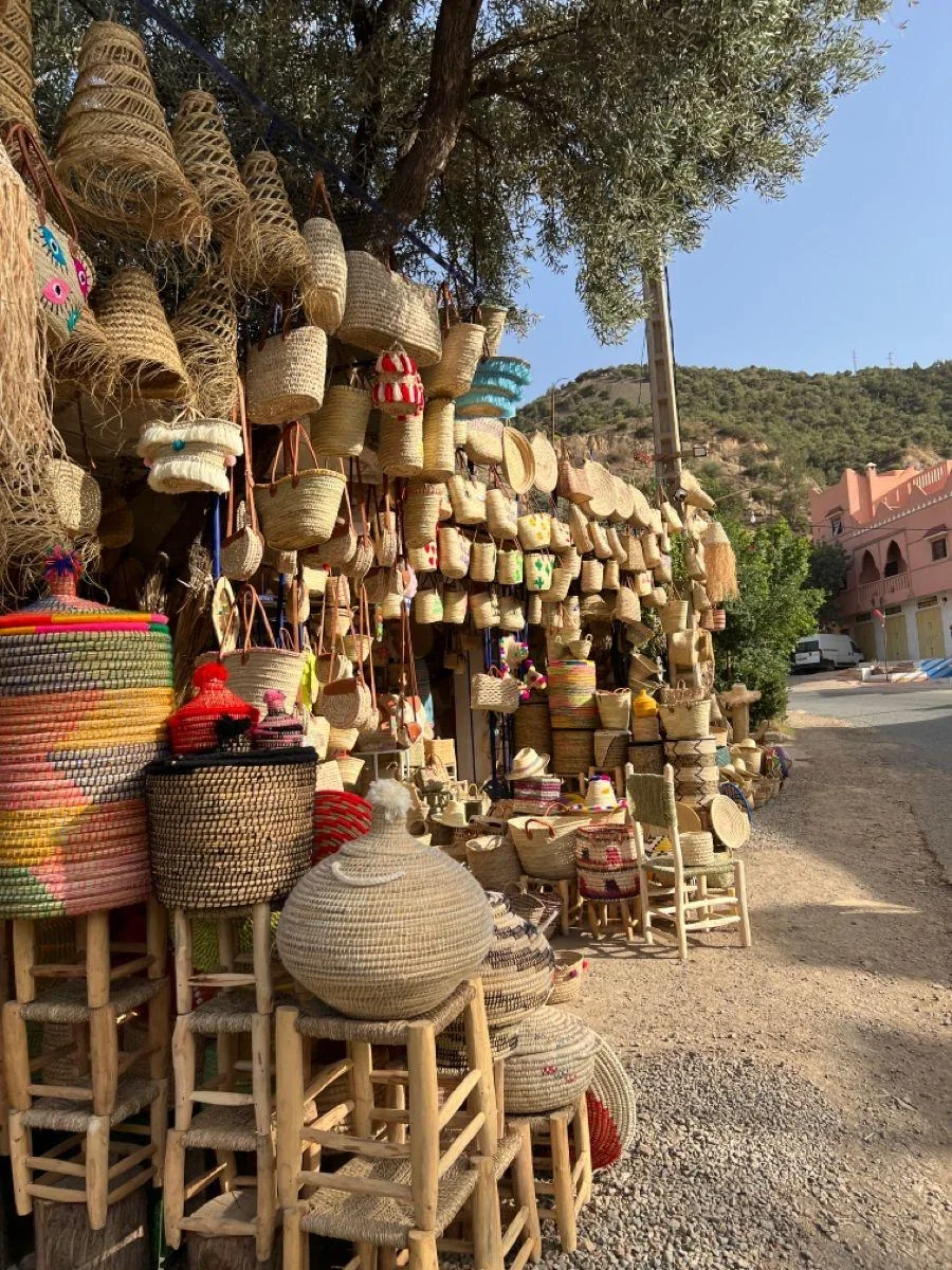 Cestería tradicional a la venta en el Valle de Ourika
